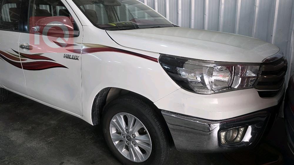 تويوتا هايلوكس